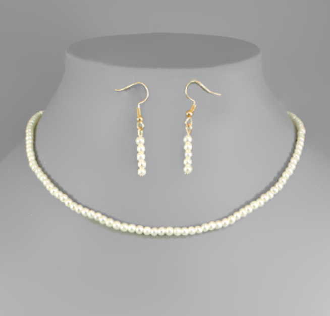 Children's Necklace & Earring Set - Tiny Pearls