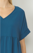 Load image into Gallery viewer, Savvy Style Top - Teal