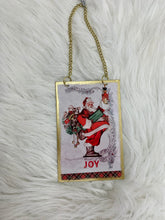 Load image into Gallery viewer, GANZ Metal Santa Ornaments